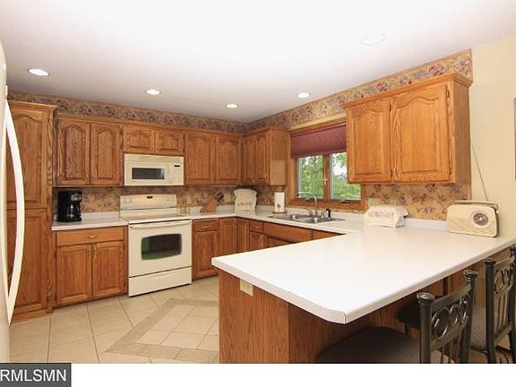 4th image of 1591 100th St