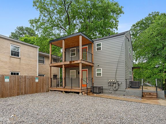 2nd image of 799 Piedmont Ave NE #10