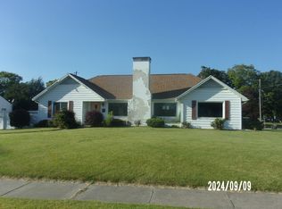 227 E Woodlawn Ave, Danville, IL 61832