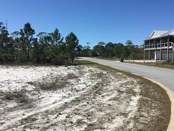 2nd image of 225 Park Point Cir