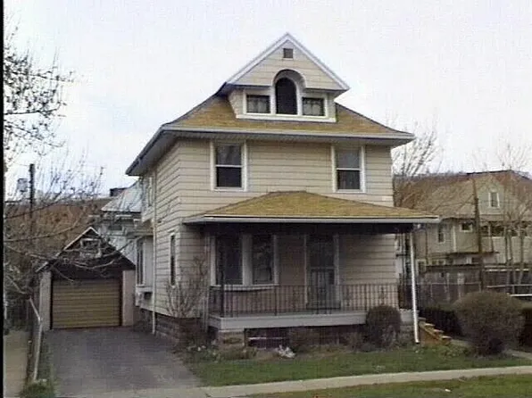 42 Ridgeway Ave, Rochester, NY 14615