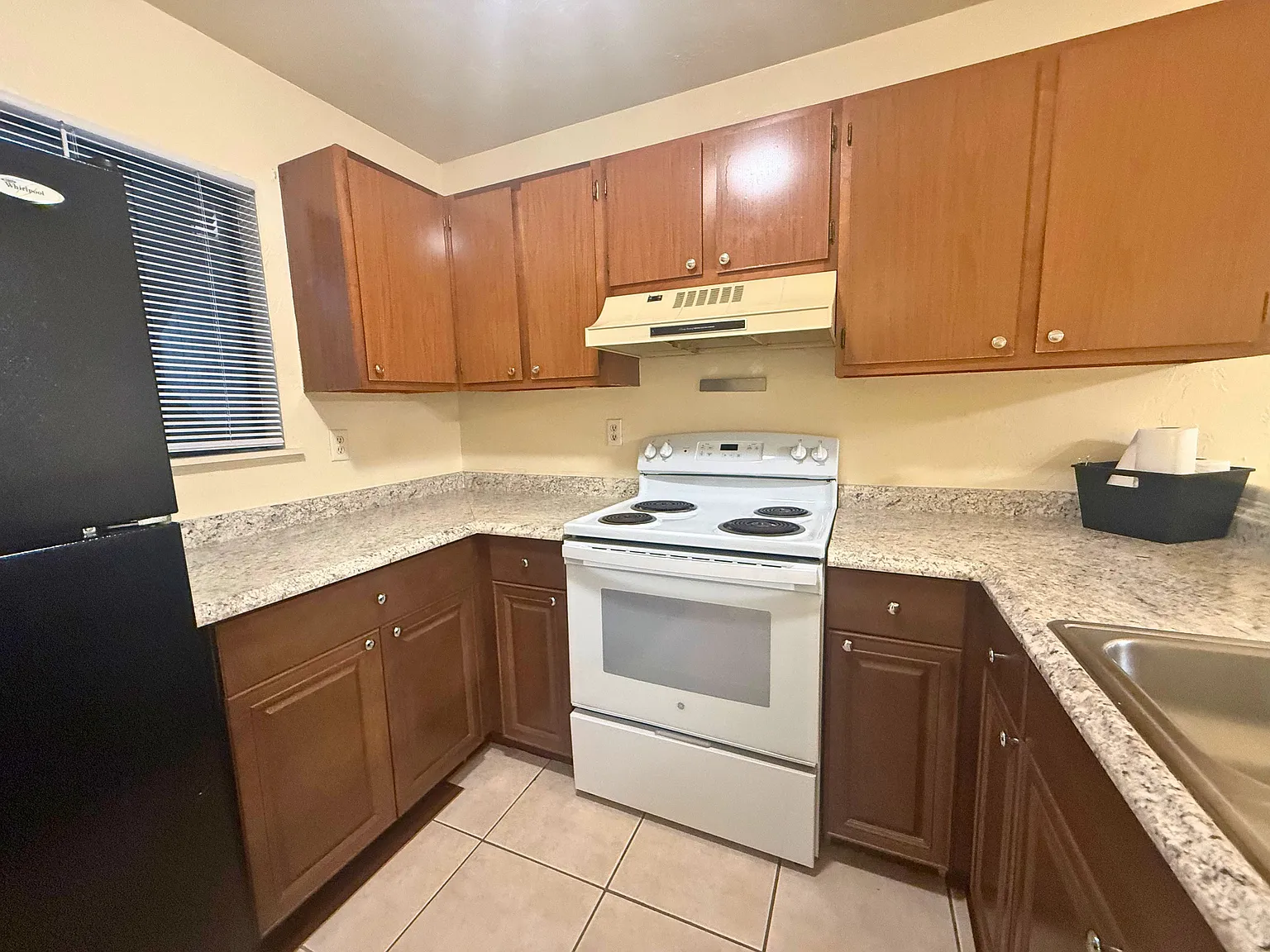 2 bed, 874 sqft, $1,245 — Photo 4