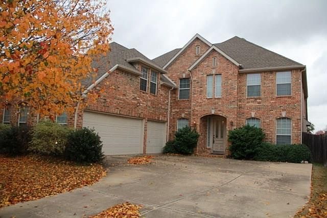 1st image of 1402 Haddington Ln