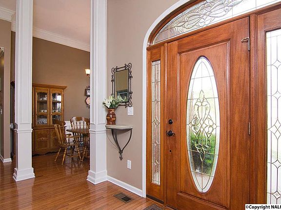 4th image of 109 Kinsale Dr