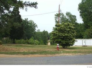 7124 Roberts Rd, Cary, NC 27519