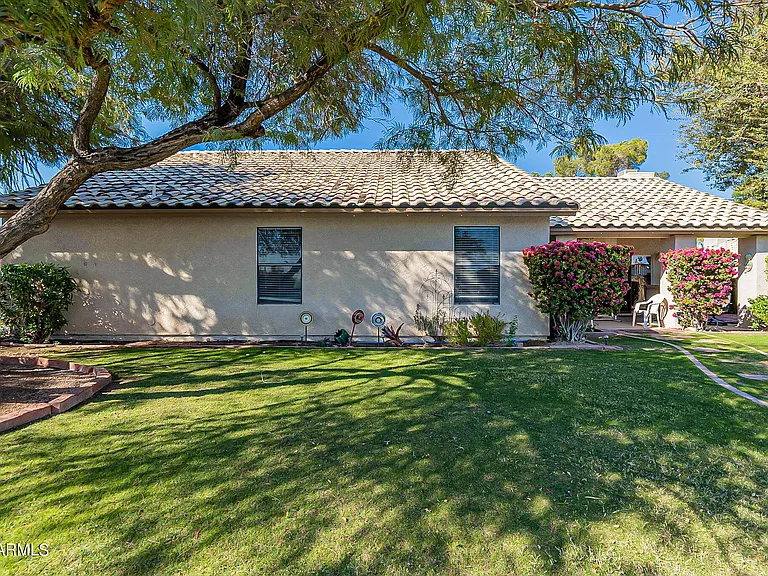9023 W Lisbon Ln — Photo 62