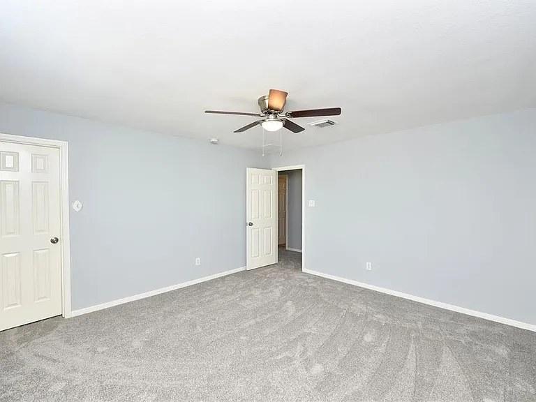 2714 Indigo Stone Ln — Photo 25