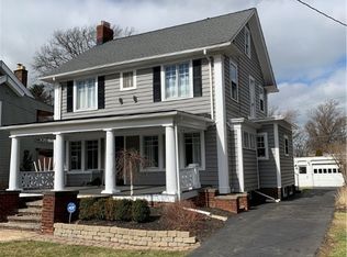 17812 Clifton Blvd, Lakewood, OH