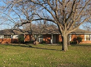 1310 Houston School Rd, Lancaster, TX 75146