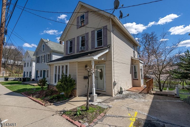 183 E Washington Ave, Washington, NJ 07882 | Zillow