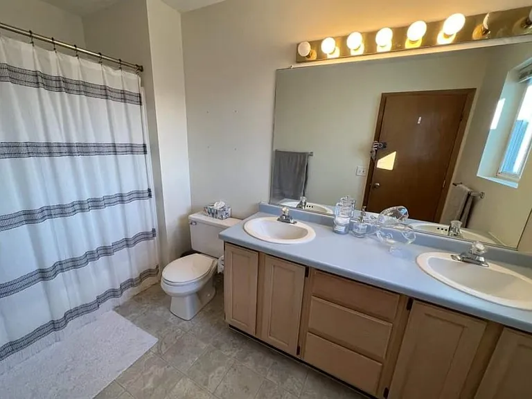 2425 Bostrom Ct #3 — Photo 10