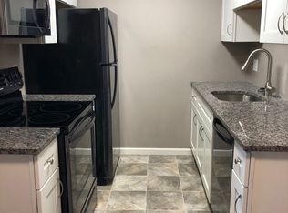 Renovated Apartment Just for You, Lincoln, NE 68502