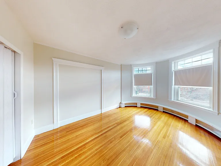 1904 Beacon St #1 — Photo 5