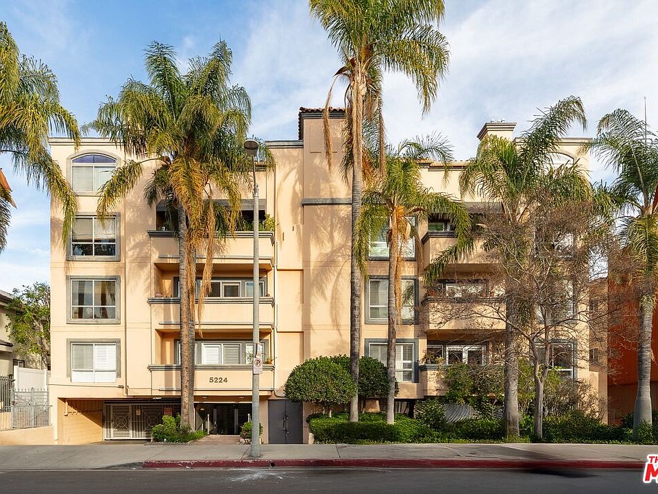 1st image of 5224 Zelzah Ave Unit 303