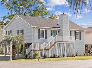413 Bay Dr, Murrells Inlet, SC 29576