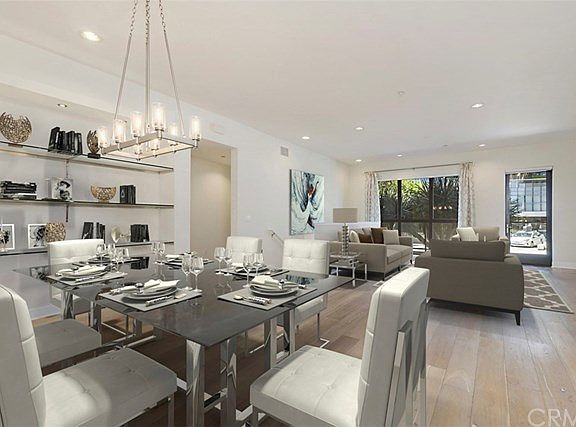 2nd image of 402 Rockefeller Unit 101