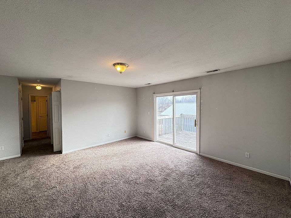 1st image of 399 W Allen St APT B