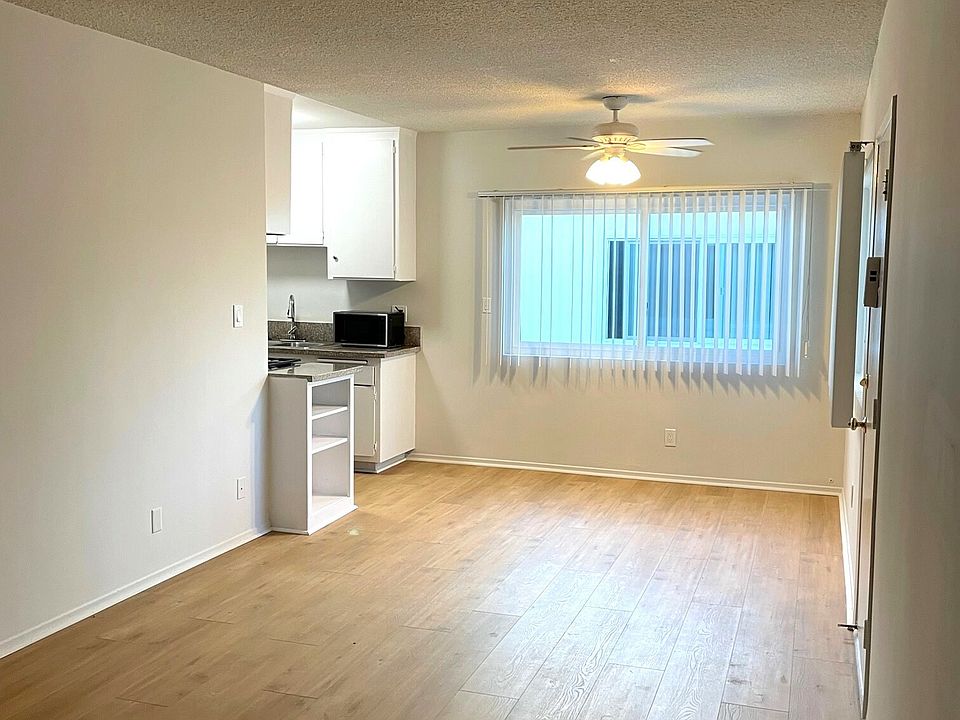 1st image of 12536 Pacific Ave APT 10