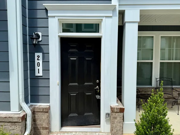 12105 Oxford Landing Ln, Glen Allen, VA