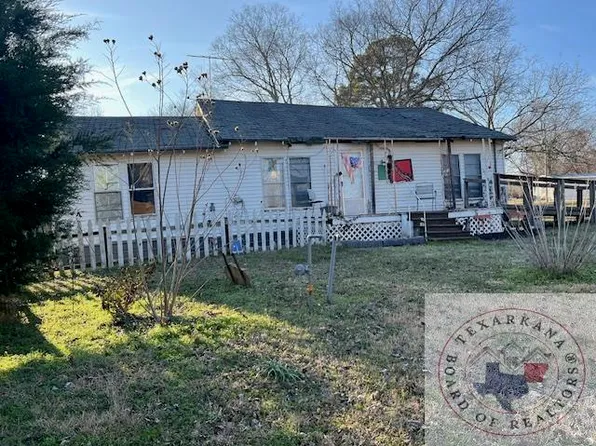 202 S Clark St, Fouke, AR 71837