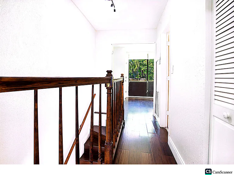 1531 SE 15th St #5 — Photo 12