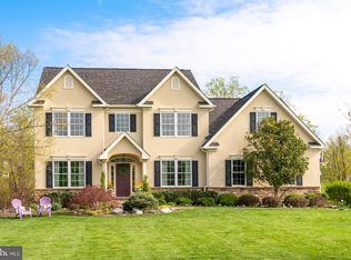 1957 Mary Ln, Harleysville, PA 19438