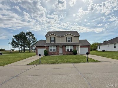 800/802 Country Club Dr, Red Bud, IL, 62278