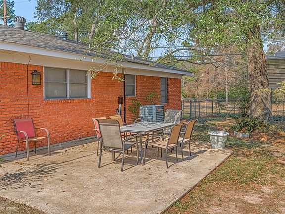 4th image of 9355 Kingston Rd