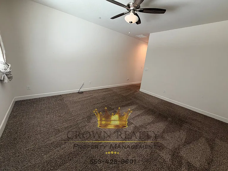 3315 S Meadowbrook St — Photo 11