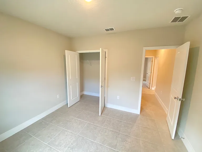 70 Forrester Pl — Photo 21