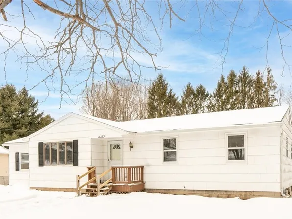 2357 Morrison Dr, Palmyra, NY 14522