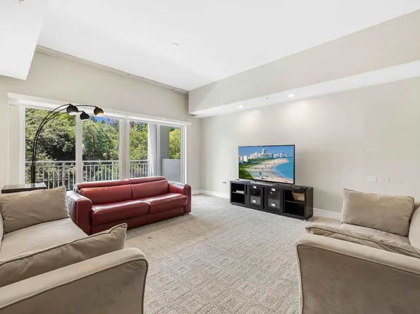 5300 NW 87th Ave, Miami, FL