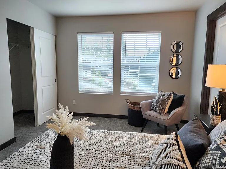 1039 Cedar Ave #103 — Photo 26