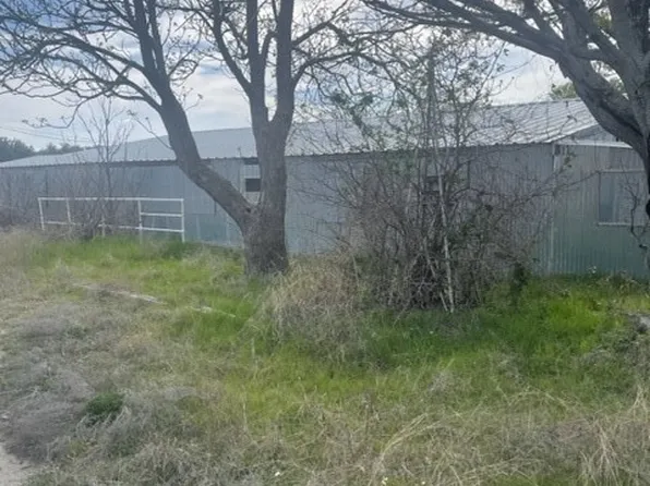 7055 County Road 429, Brownwood, TX 76801