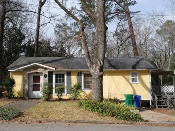 4622 Dogwood Rd, Pine Lake, GA 30072