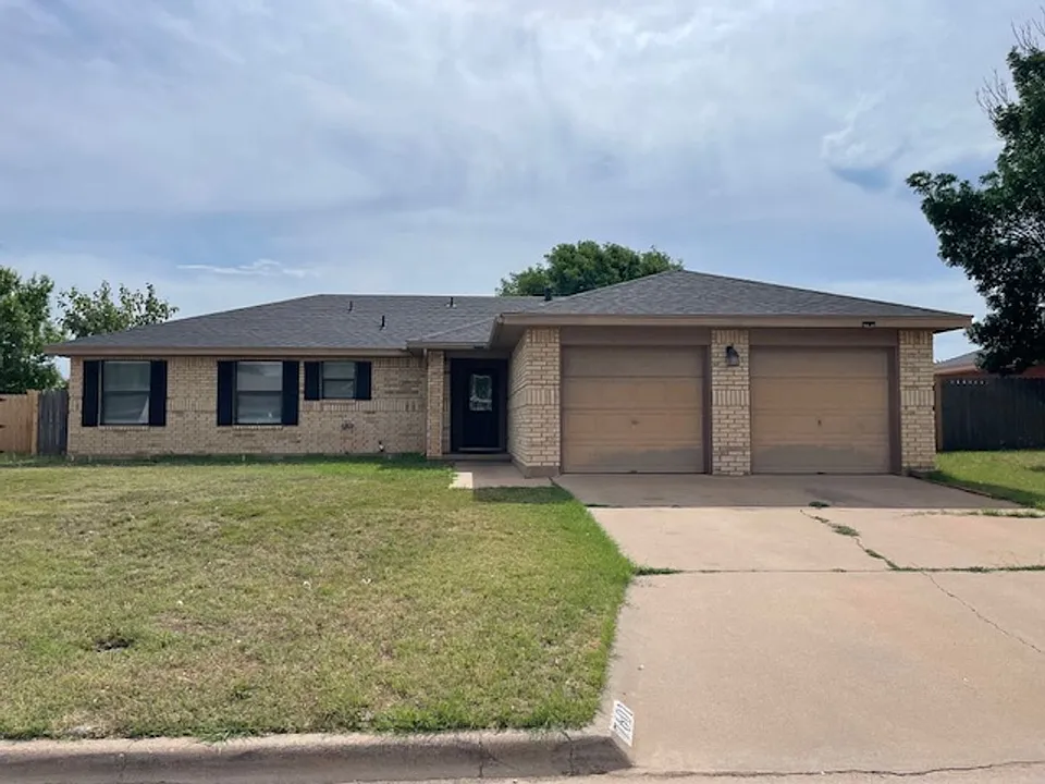 7601 Thompson Pkwy