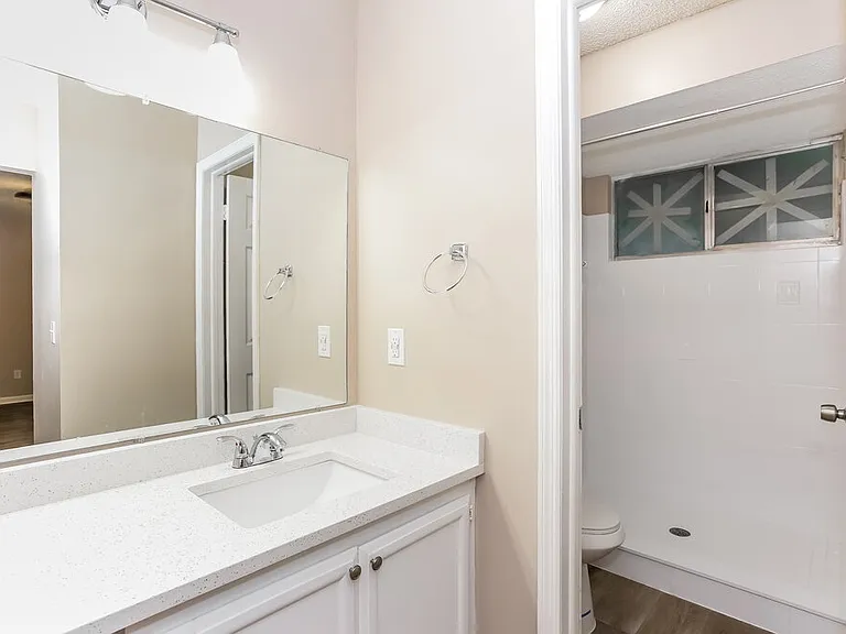 1704 Sandy Hollow Loop — Photo 12