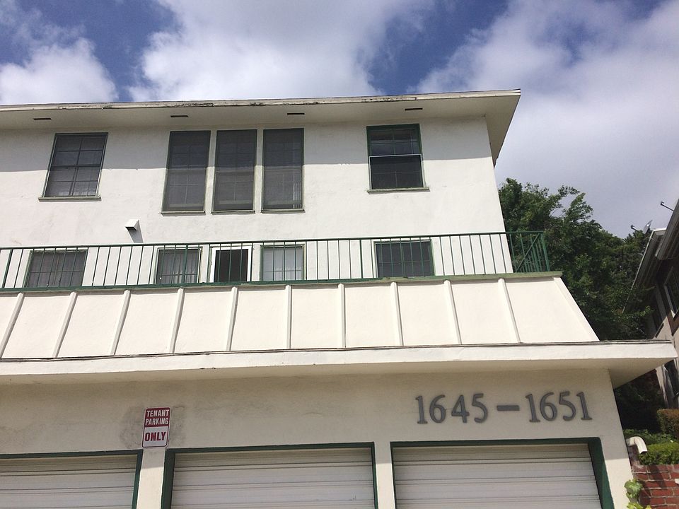 exterior photo of balcony