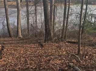 150 Mountain Shore Dr, Greenwood, SC 29649