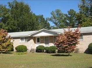 233 Golden Ln, Lexington, SC 29072