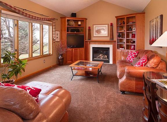 2nd image of 1117 Earley Shores Ln