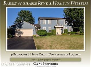 2 Thomas Maria Cir, Webster, NY 14580