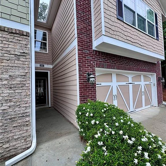 2847 Jordan Oaks Ln — Photo 2