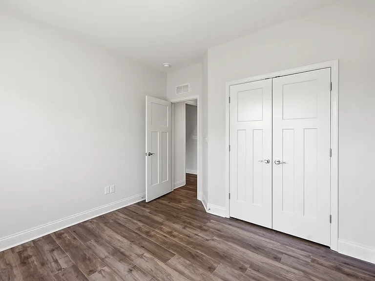 2869 Blackford Pkwy — Photo 18