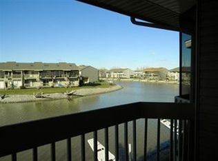 6250 Harris Harbor Dr, Oak Harbor, OH