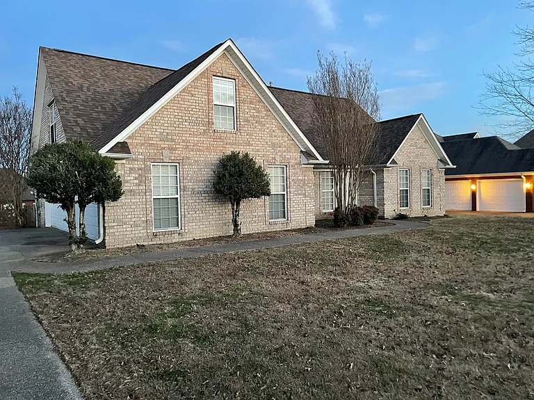 168 Fawn Ridge Dr — Photo 1
