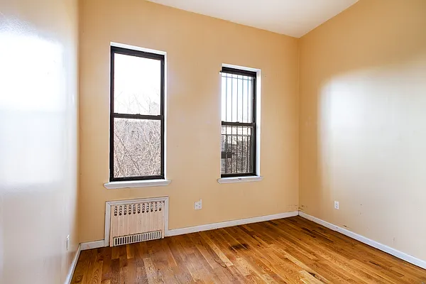 Rented by Brooklyn Group | media 8