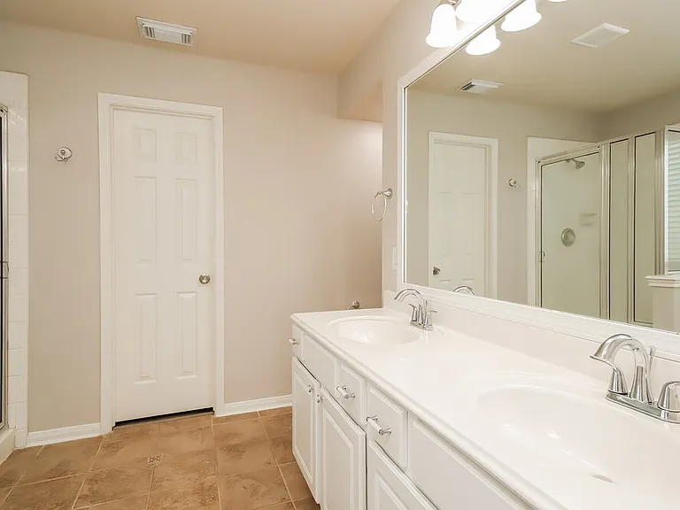 16402 Ancient Forest Dr — Photo 13