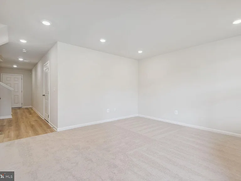 154 Tye Ct — Photo 13