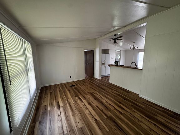5th image of 2603 Cleveland Ave